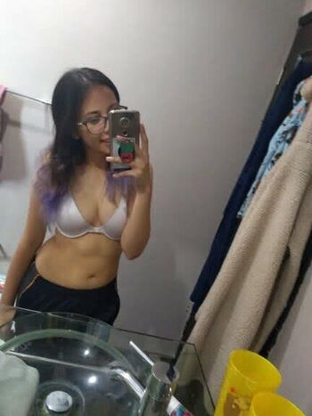 Full leaked Yolotzin yuvin private onlyfans photo