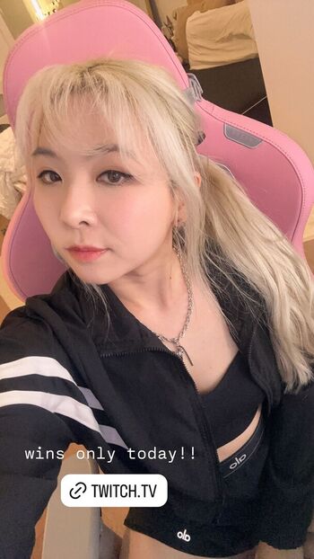 Full leaked Yvonnie private onlyfans photo