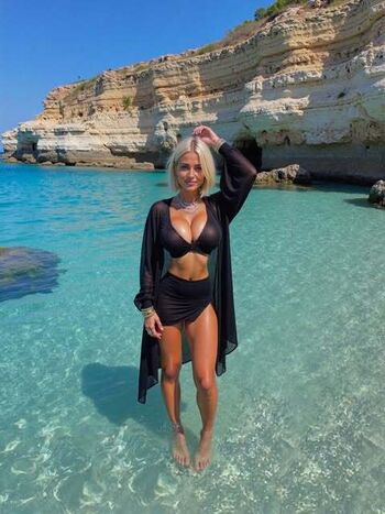 Full leaked Zara davis private onlyfans photo