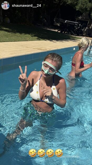 Full leaked Zoe clarke private onlyfans photo